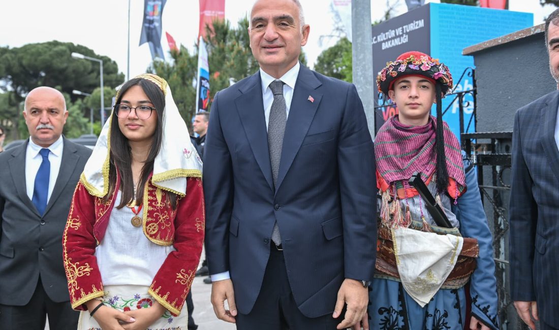 KÜLTÜR YOLU İLK KEZ AYDIN’DA: 177 ETKİNLİKLE ŞEHİR FESTİVAL HAVASINA BÜRÜNDÜ Aydın, Türkiye’nin en büyük kültür ve sanat organizasyonlarından biri olan