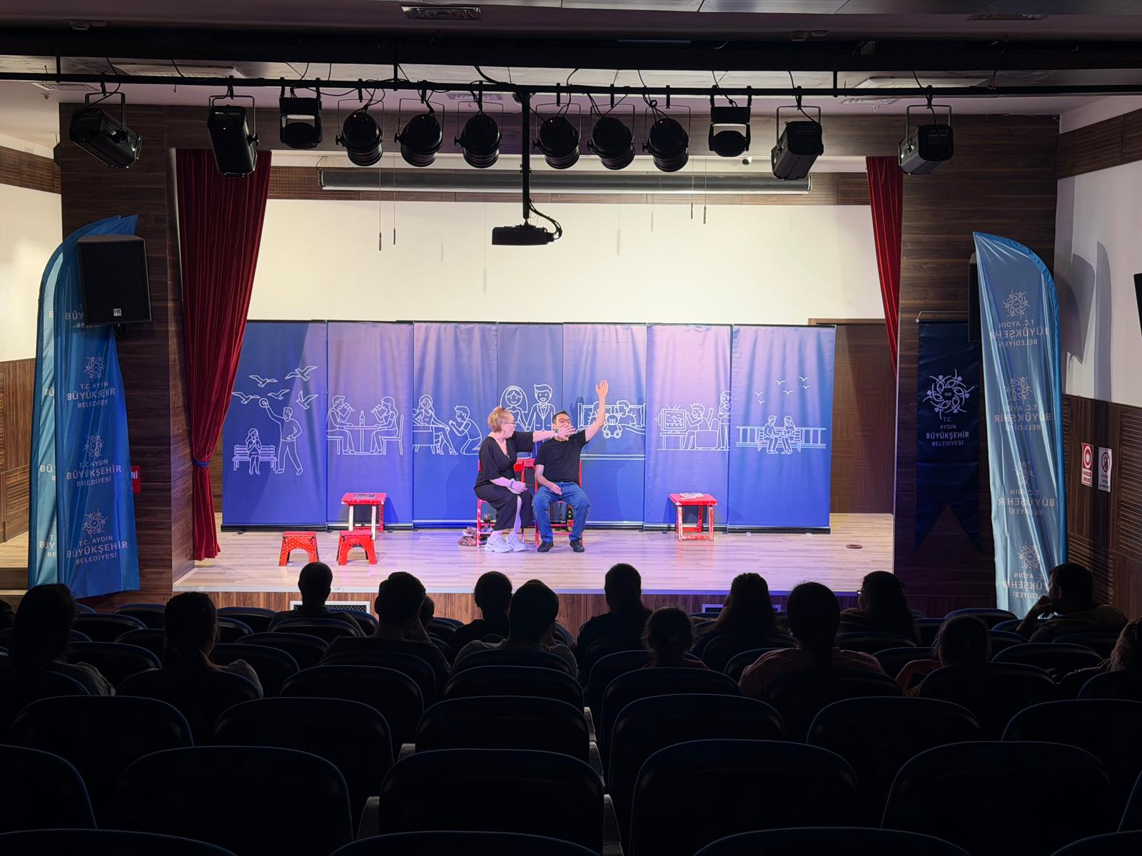 Aydın Kültür ve Sanat Şenliği kapsamında tiyatro oyunları ve kültürel