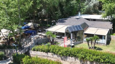 Efeler Belediyesi’nin İmamköy’de hizmet veren Doğa Restaurant’ı, doğal atmosferi ve