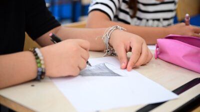 Aydın Büyükşehir Belediyesi'nin Yaz Dönemi Etkinlikleri kapsamında düzenlediği ücretsiz resim