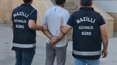 Nazilli’de yaya üst geçidine Cumhurbaşkanı’na yönelik hakaret içerikli yazı bulunan