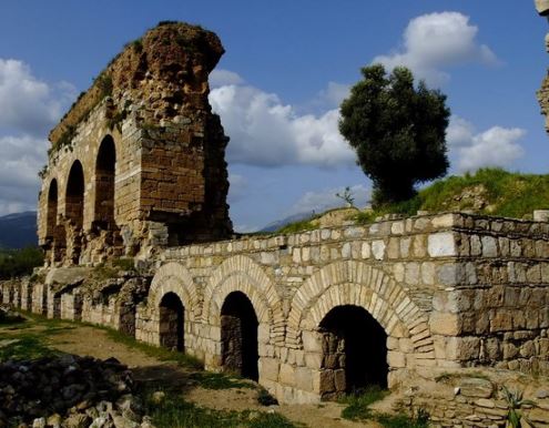 Tralleis Antik Kenti Aydın Efeler tarihi kalıntıları
