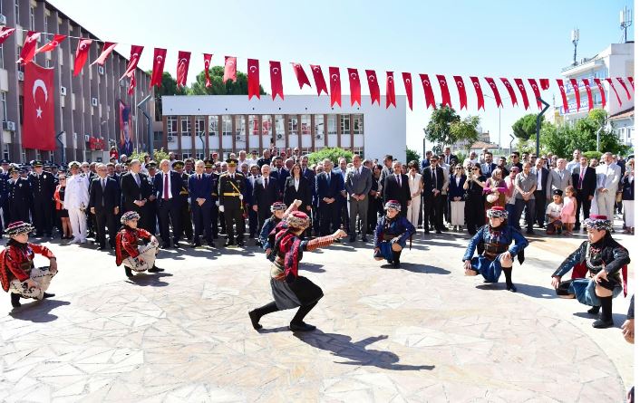 30 Ağustos Zafer Bayramı’nın 104. yıl dönümü, Aydın’da düzenlenen törenlerle