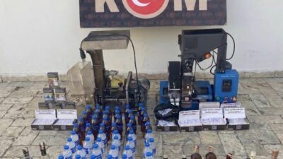 Aydın’da kaçakçılık ve sahtecilik faaliyetlerinin önlenmesine yönelik düzenlenen eş zamanlı