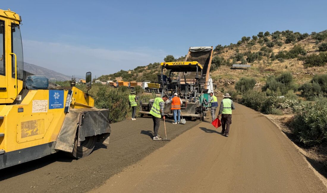 Aydın Büyükşehir Belediyesi, kent genelinde yol yapım, bakım, onarım ve