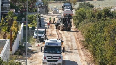 Aydın Büyükşehir Belediyesi tarafından Kuşadası Soğucak Mahallesi’nde ilave kanalizasyon şebeke