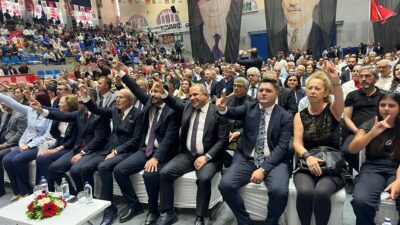 MHP Aydın İl Teşkilatı’nın 15. Olağan Kongresi’nde Osman Gazi Cihangiroğlu