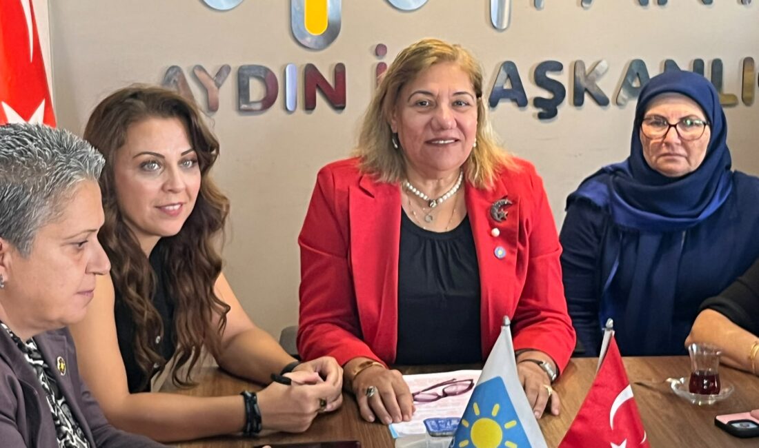 İYİ Parti Aydın İl Kadın Kolları Başkanı Rasime Cebişci, Türkiye’de