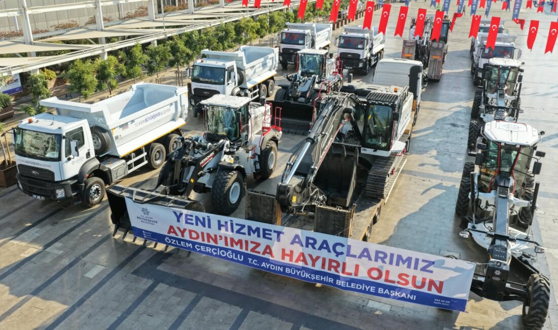 Aydın Büyükşehir Belediyesi, öz kaynaklarıyla 14 yeni hizmet aracını araç