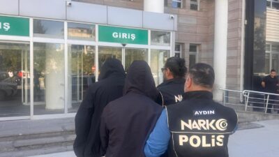 Kuşadası’nda uyuşturucu madde ticaretinin önlenmesine yönelik düzenlenen operasyonda 1 kilo