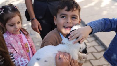 Nazilli’de öğrenciler, 4 Ekim Dünya Hayvanları Koruma Günü kapsamında Nazilli
