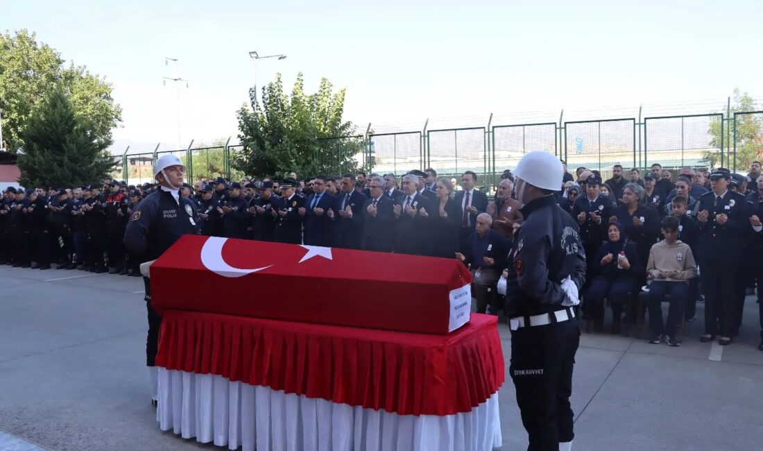 Aydın’ın Nazilli ilçesinde, tedavi gördüğü hastanede hayatını kaybeden Polis Memuru