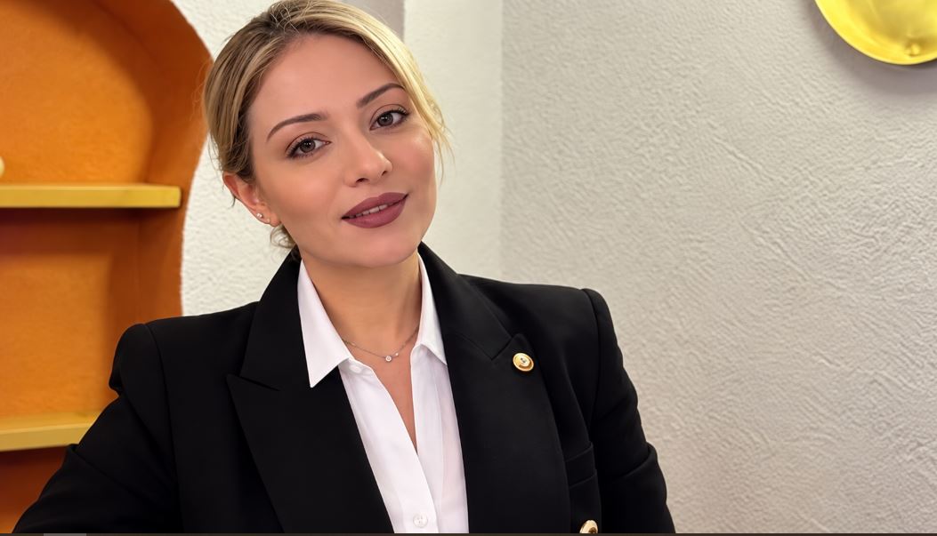 Eda Demir’den eğitim sistemine çağrı: “Çocuğu değil, öğrenme yöntemini değiştirin” Didim Otizm ve Özel Yetenekli Çocuklar Derneği Başkanı ve Didim
