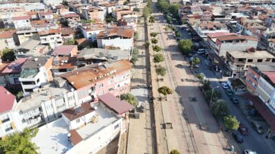 Nazilli Belediyesi, ilçe genelinde sürdürdüğü yol yenileme çalışmaları kapsamında Yeni